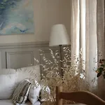 Bed & Breakfast Kytky Pod Kominem 3*