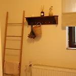 Bed & Breakfast Kytky Pod Kominem 3*