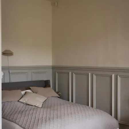 Kytky Pod Kominem Bed and Breakfast 3*