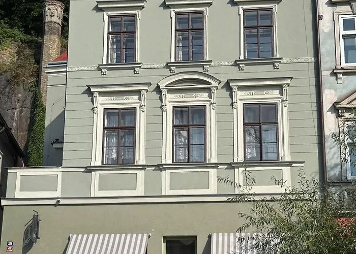 Kytky Pod Kominem 3*